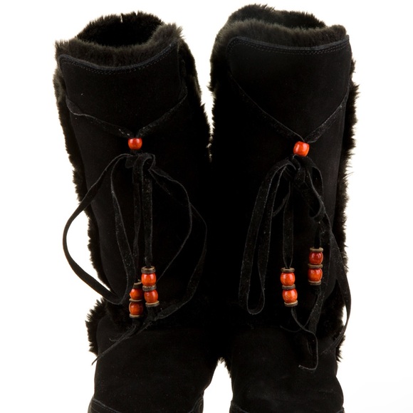 Lace up UGG boots - Picture 4 of 11